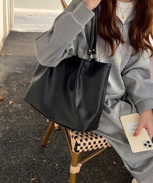 blackdia ocean(ブラックダイヤオーシャン)の「blackdia ocean ニュアンスレザー A4トートバッグ(トートバッグ・レディース・ブラック/ミント/アイボリー・FREE)」の13枚目の写真