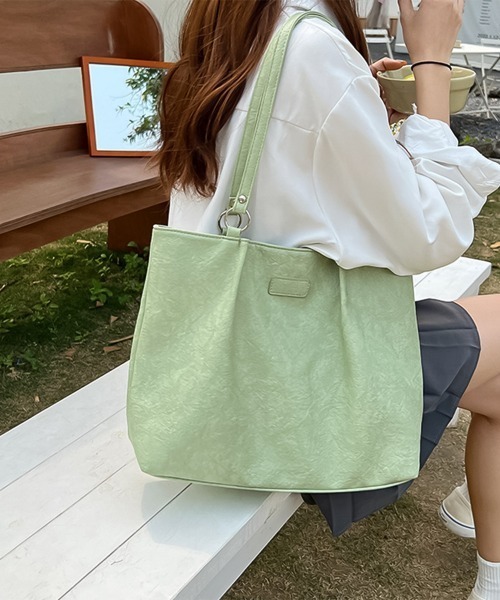 blackdia ocean(ブラックダイヤオーシャン)の「blackdia ocean ニュアンスレザー A4トートバッグ(トートバッグ・レディース・ブラック/ミント/アイボリー・FREE)」の10枚目の写真