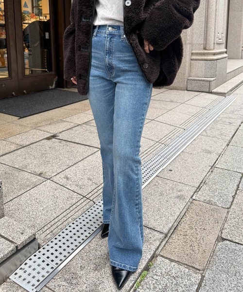 RANAN（ラナン）の「ストレッチフレアデニムパンツ（デニムパンツ・レディース・ブルー/グレー/ブラック・M/L/LL/S）」の11枚目の写真