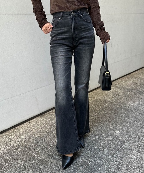 RANAN（ラナン）の「ストレッチフレアデニムパンツ（デニムパンツ・レディース・ブルー/グレー/ブラック・M/L/LL/S）」の18枚目の写真