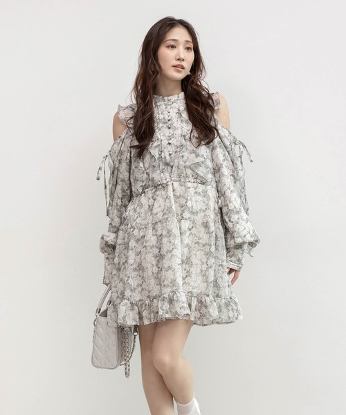 RANDA（ランダ）の「2WAY シフォンフリルワンピース（ワンピース・レディース・アイボリー/グレー/パープル・0/1）」の3枚目の写真