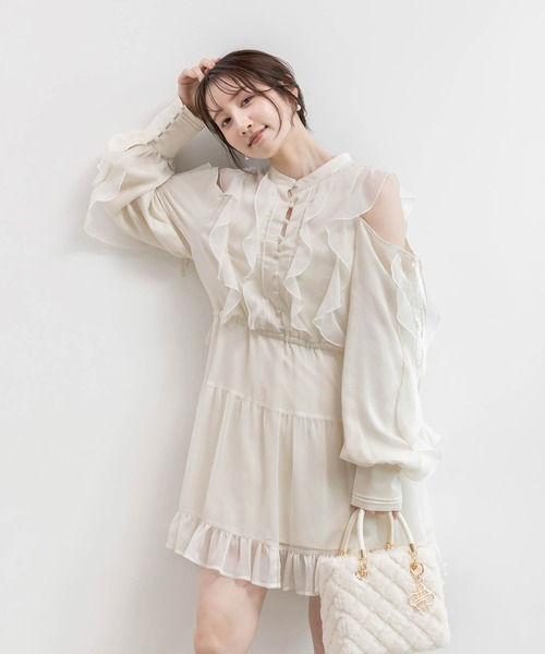 RANDA（ランダ）の「2WAY シフォンフリルワンピース（ワンピース・レディース・アイボリー/グレー/パープル・0/1）」の2枚目の写真