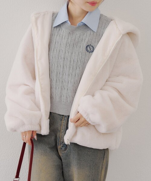 美品❣️日本製ドゥーズィエム クラス C/N フードブルゾン パーカー 美品❣️日本製ドゥーズィエム クラス C/N フードブルゾン パーカー