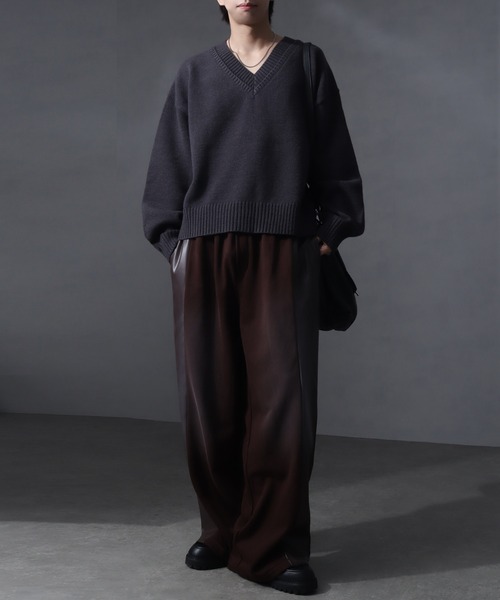 welise（ウェライズ）の「【welise/ウェライズ】PUレザー×スウェット ダブルヴィンテージ加工 リメイクライクワイドパンツ（その他パンツ・メンズ・チャコールグレー/ブラック/ブラウン・S/M/L）」の18枚目の写真