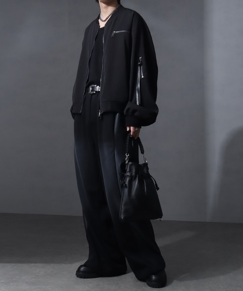 welise（ウェライズ）の「【welise/ウェライズ】PUレザー×スウェット ダブルヴィンテージ加工 リメイクライクワイドパンツ（その他パンツ・メンズ・チャコールグレー/ブラック/ブラウン・S/M/L）」の8枚目の写真