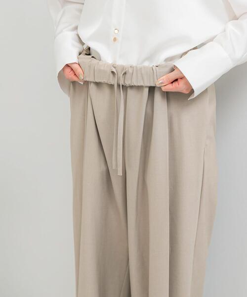 URBAN RESEARCH ROSSO WOMEN(アーバンリサーチ ロッソ)の「ウォッシャブルイージータックパンツ(その他パンツ・レディース・ベージュ系その他/グレー/ブラック・36/38)」の6枚目の写真