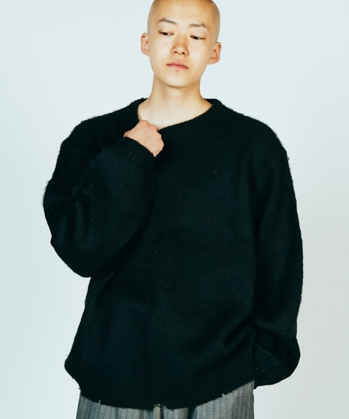 TOWNCRAFT（タウンクラフト）の「TOWNCRAFT / タウンクラフト DAMAGED SOLID SHAGGY CREW SWEATER ダメージ加工 無地 ソリッド シャギー クルーセーター モヘアタッチ（ニット/セーター・メンズ・ブラック×ブラック/マスタード/グリーン/ブラック・X-SMALL/MEDIUM/LARGE）」の12枚目の写真