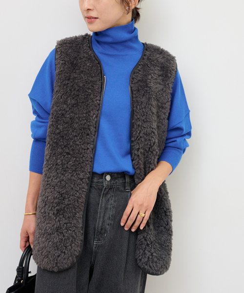 JOURNAL STANDARD relume（ジャーナルスタンダード　レリューム）の「《WEB限定追加》シープフェイクファージップベスト（その他アウター・レディース・チャコールグレー/アイボリー・FREE）」の7枚目の写真