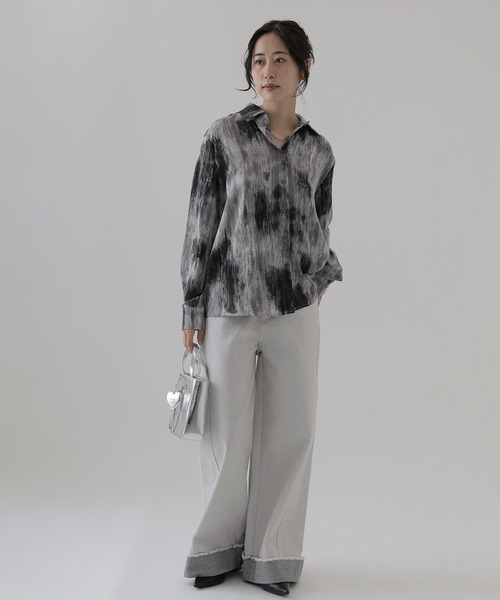 SUWDEE（スーディー）の「nuance print shirt（シャツ/ブラウス・レディース・ブラウン/ダークグレー・FREE）」の3枚目の写真