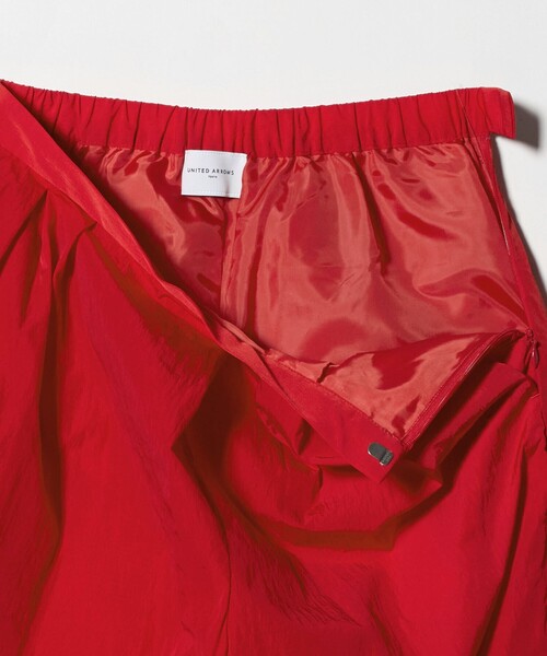 UNITED ARROWS（ユナイテッドアローズ）の「アシンメトリー タック ワイドパンツ はっ水 ウォッシャブル（その他パンツ・レディース・ブラック/レッド/グレー系・40/34/38/36）」の20枚目の写真