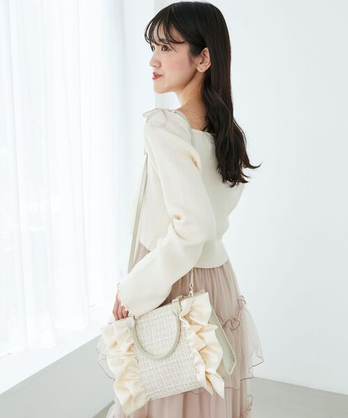 MAJESTIC LEGON（マジェスティックレゴン）の「ツイードフリルショルダーバッグ（ショルダーバッグ・レディース・ピンク/ライトグレー/アイボリー/ブラック・FREE）」の9枚目の写真