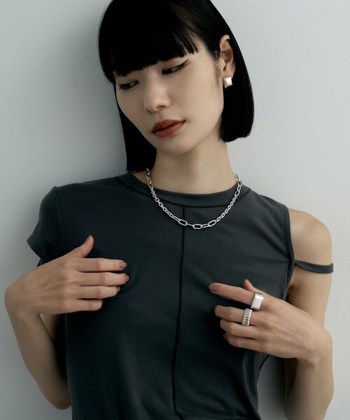 COCOSHNIK ONKITSCH(ココシュニックオンキッチュ)の「シルバー バケットカット シグネットリング(リング・レディース・シルバー・12/14)」の6枚目の写真