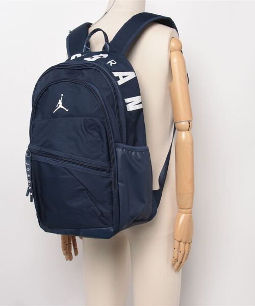 JORDAN BRAND（ジョーダンブランド）の「ジョーダン  JAM AIR PATROL BACKPACK（バックパック/リュック・メンズ・ネイビー・ONE SIZE）」の2枚目の写真