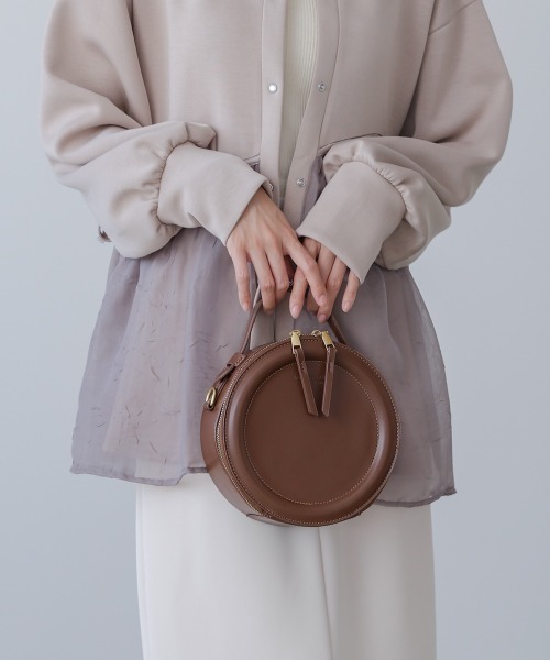 Bab(バブ)の「2WAYサークルバッグ(ショルダーバッグ・レディース・ブラック/オフホワイト/ブラウン/レッド・ONESIZE)」の1枚目の写真