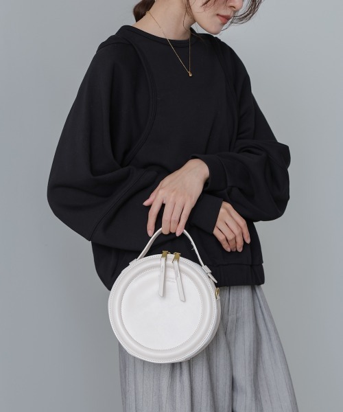 Bab(バブ)の「2WAYサークルバッグ(ショルダーバッグ・レディース・ブラック/オフホワイト/ブラウン/レッド・ONESIZE)」の2枚目の写真