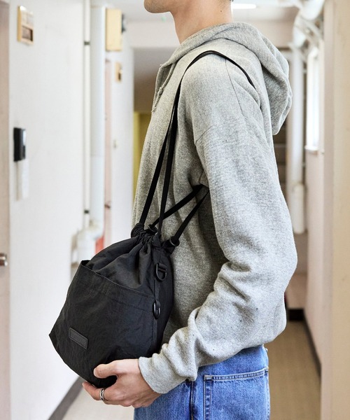BAICYCLON by Bagjack（バイシクロン バイ バグジャック）の「【BAICYCLON】DRAW STRING BAG（ショルダーバッグ・メンズ・ブラック・FREE）」の12枚目の写真