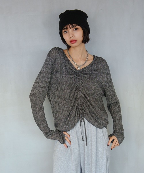 PAGEBOY(ページボーイ)の「フロントシャーリングラメニット(ニット/セーター・レディース・ブラック/シルバー/レッド系その他・FREE)」の9枚目の写真