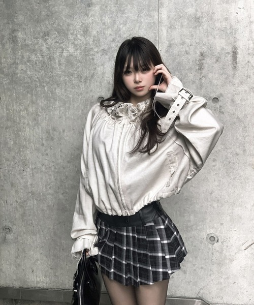 VEILA（ヴェイラ）の「ハイネック ブルゾン（ブルゾン・レディース・ブラック/ベージュ・S/M）」の17枚目の写真