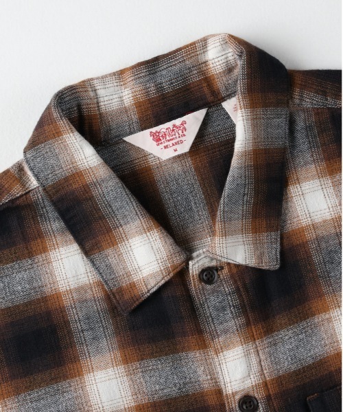 Levi's（リーバイス）の「【Levi's】ワークシャツ (チェック柄/フランネル/フロントポケット/レイヤード/通気性/カジュアル/デイリーユース/リーバイス)（シャツ/ブラウス・メンズ・ベージュ・L/M/S）」の4枚目の写真