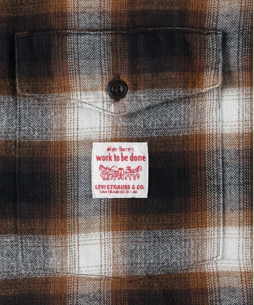 Levi's（リーバイス）の「【Levi's】ワークシャツ (チェック柄/フランネル/フロントポケット/レイヤード/通気性/カジュアル/デイリーユース/リーバイス)（シャツ/ブラウス・メンズ・ベージュ・L/M/S）」の5枚目の写真