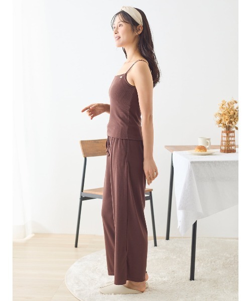 tutuanna(チュチュアンナ)の「ロングパンツ カップ付きルームウェア3点セット(ルームウェア/パジャマ・レディース・グレイッシュブルー/ブラウン・S/M/L)」の12枚目の写真