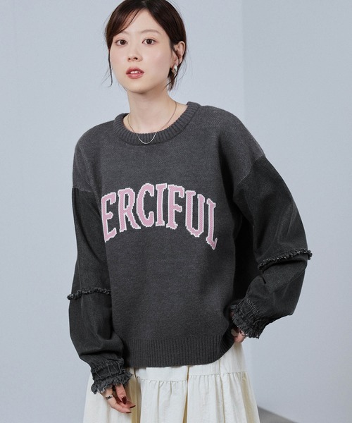 NAVY(ネイビー)の「nAvy ニットxデニムプルオーバー(ニット/セーター・レディース・チャコールグレー/グレー/ネイビー・FREE)」の2枚目の写真