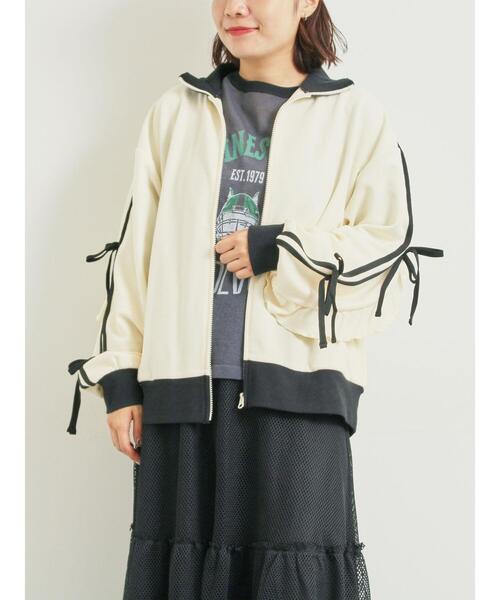 SM2（エスエムツー）の「リボンフリルトラックジャージ（ブルゾン・レディース・ブラック/クリーム/ベージュ/ブラウン・F）」の16枚目の写真