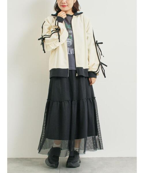 SM2（エスエムツー）の「リボンフリルトラックジャージ（ブルゾン・レディース・ブラック/クリーム/ベージュ/ブラウン・F）」の19枚目の写真