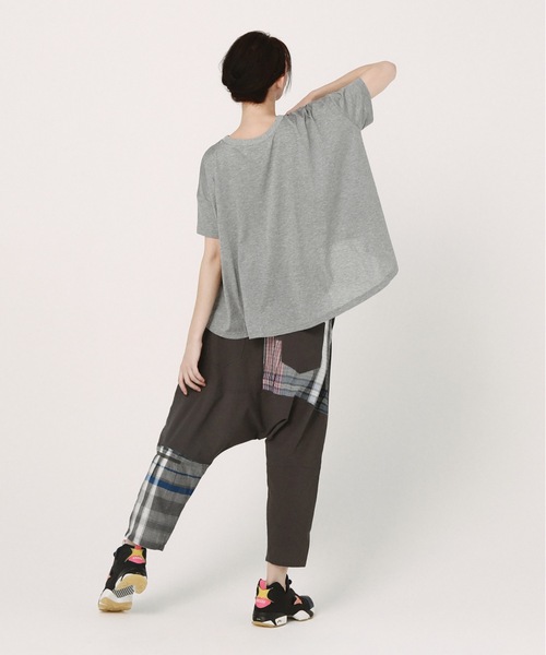 bedsidedrama（ベットサイドドラマ）の「Mix Tex Relax Jeans（デニムパンツ・レディース・インディゴブルー/ブルー/グレー・1/2）」の7枚目の写真