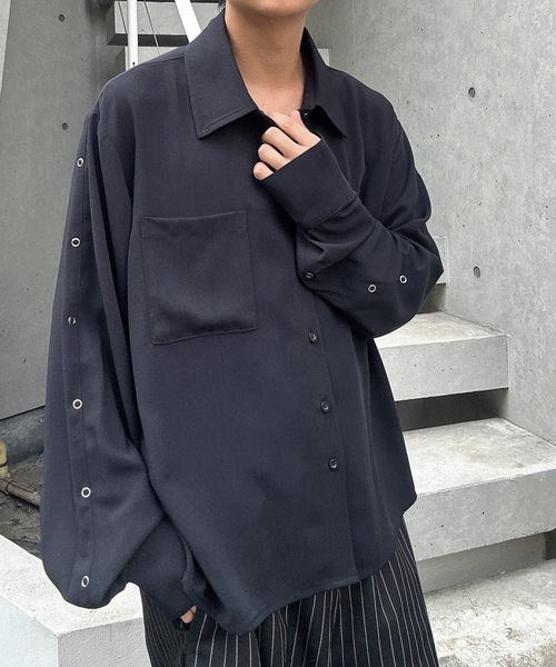 MandO（Auntie Rosa）（エムオー）の「リングスタッズアクセントシャツ（シャツ/ブラウス・メンズ・ブラック系その他/ブラック/ホワイト/ホワイト系その他・MEDIUM/LARGE）」の21枚目の写真