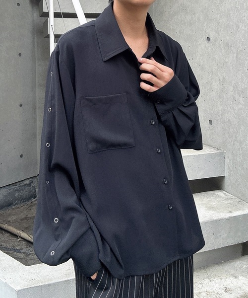 MandO（Auntie Rosa）（エムオー）の「リングスタッズアクセントシャツ（シャツ/ブラウス・メンズ・ブラック系その他/ブラック/ホワイト/ホワイト系その他・MEDIUM/LARGE）」の8枚目の写真