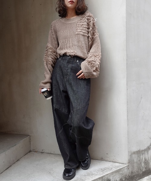 CORNERS(コーナーズ)の「切り替えカーブデニムパンツ(デニムパンツ・レディース・ブラック/インディゴブルー・マルチサイズ)」の3枚目の写真