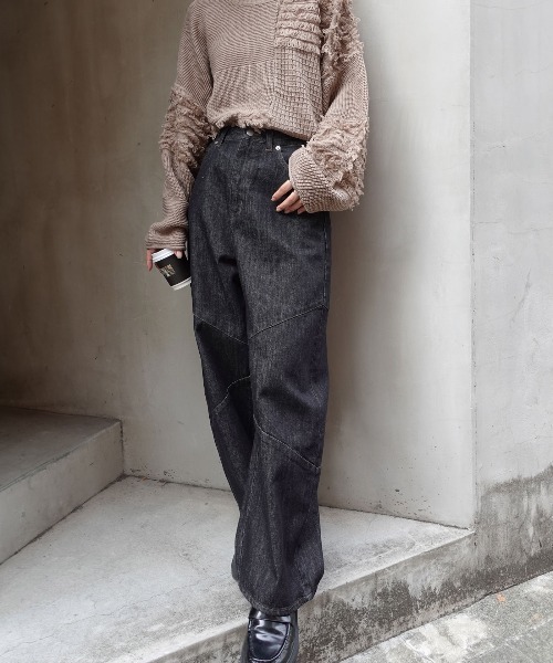 CORNERS(コーナーズ)の「切り替えカーブデニムパンツ(デニムパンツ・レディース・ブラック/インディゴブルー・マルチサイズ)」の4枚目の写真