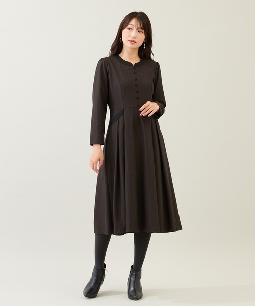 Rose Tiara（ローズティアラ）の「【吸湿発熱/毛玉になりにくい】配色切替クラシカルワンピース（ワンピース・レディース・ブラウン/ピンク/グレー・38/46/42/40）」の16枚目の写真