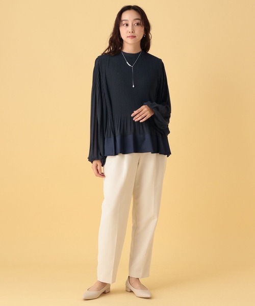 Elura（エルーラ）の「≪入卒/セレモニー/通勤≫プリーツブラウス/603868（シャツ/ブラウス・レディース・ネイビー/オフホワイト/ライトブルー・FREE）」の11枚目の写真