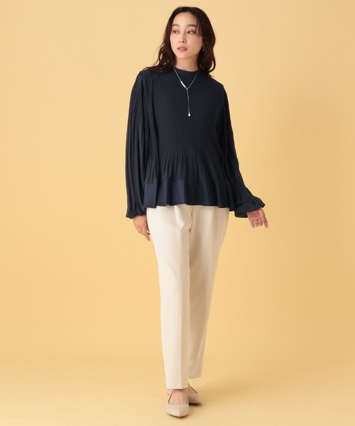 Elura（エルーラ）の「≪入卒/セレモニー/通勤≫プリーツブラウス/603868（シャツ/ブラウス・レディース・ネイビー/オフホワイト/ライトブルー・FREE）」の12枚目の写真