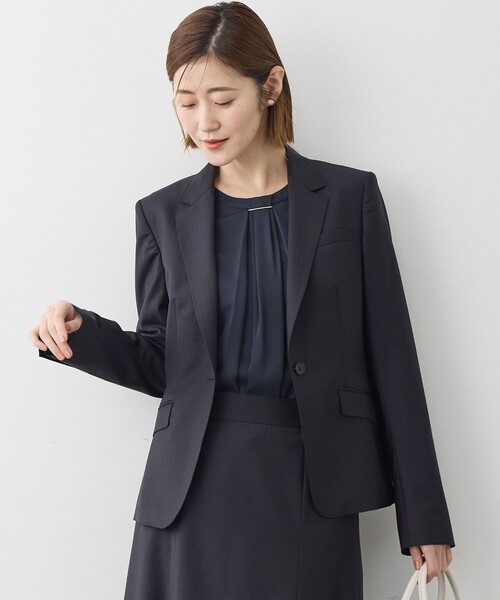 23区(ニジュウサンク)の「ファインネスウール 一つ釦 ジャケット(テーラードジャケット・レディース・グレー系/ネイビー系1/ブラック系・40/38/42/36)」の3枚目の写真