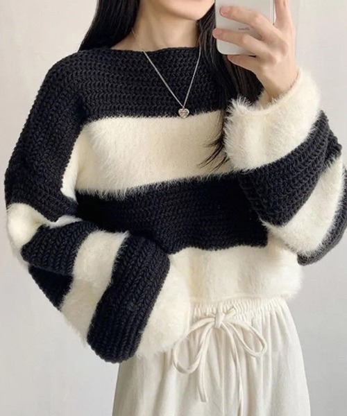CLOTHY(クロシィ)の「【モノトーン×異素材MIX】シャギーレイヤードボーダーニットトップス(ニット/セーター・レディース・ブラック/ブラウン・FREE)」の10枚目の写真