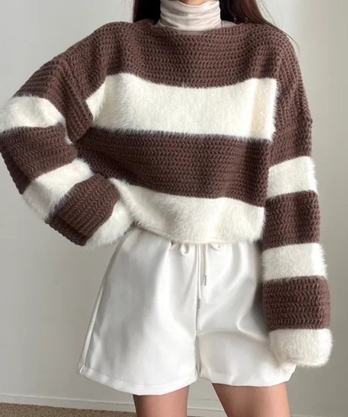 CLOTHY(クロシィ)の「【モノトーン×異素材MIX】シャギーレイヤードボーダーニットトップス(ニット/セーター・レディース・ブラック/ブラウン・FREE)」の13枚目の写真