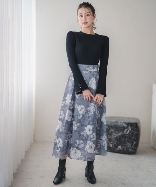 MISCH MASCH（ミッシュマッシュ）の「2025秋冬新作 水彩フラワーカットジャガードスカート（スカート・レディース・グレー/ブラック×ホワイト/レッド・S/M）」の6枚目の写真