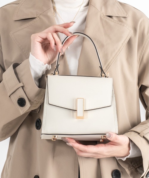 GIANNI NOTARO（ジャンニノターロ）の「【GIANNI NOTARO 】ミニハンドバッグ　ショルダーバッグ　本革（ショルダーバッグ・レディース・ブラック/アイボリー/ベージュ系その他・FREE）」の8枚目の写真