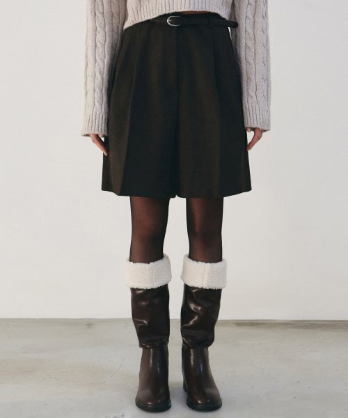 NICK&NICOLE(ニックアンドニコール)の「COMFORT BERMUDA PANTS_BROWN(その他パンツ・レディース・その他・LARGE/MEDIUM/SMALL)」の1枚目の写真