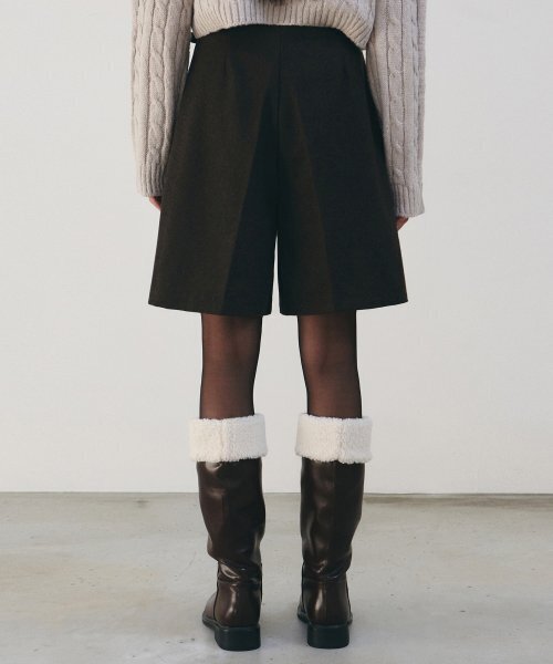 NICK&NICOLE(ニックアンドニコール)の「COMFORT BERMUDA PANTS_BROWN(その他パンツ・レディース・その他・LARGE/MEDIUM/SMALL)」の4枚目の写真