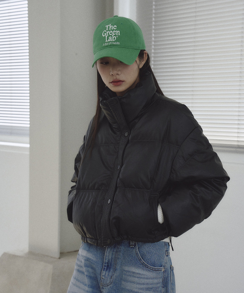 THE GREEN LAB（ザグリーンラボ）の「フェイクレザー クロップパディングジャケット [ブラック]（ダウンジャケット/コート・レディース・その他・FREE）」の4枚目の写真