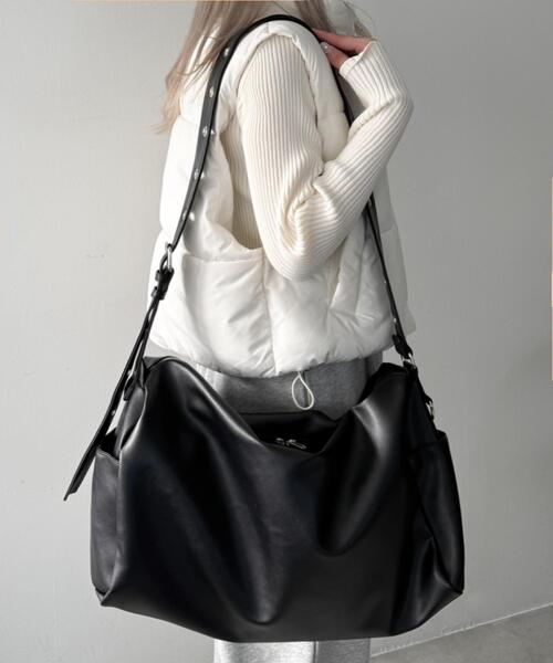 WEGO(ウィゴー)の「WEGO/ハトメベルトBIGショルダー(ショルダーバッグ・レディース・ブラック系その他/ブラック・FREE)」の8枚目の写真