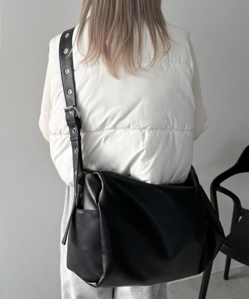 WEGO(ウィゴー)の「WEGO/ハトメベルトBIGショルダー(ショルダーバッグ・レディース・ブラック系その他/ブラック・FREE)」の10枚目の写真