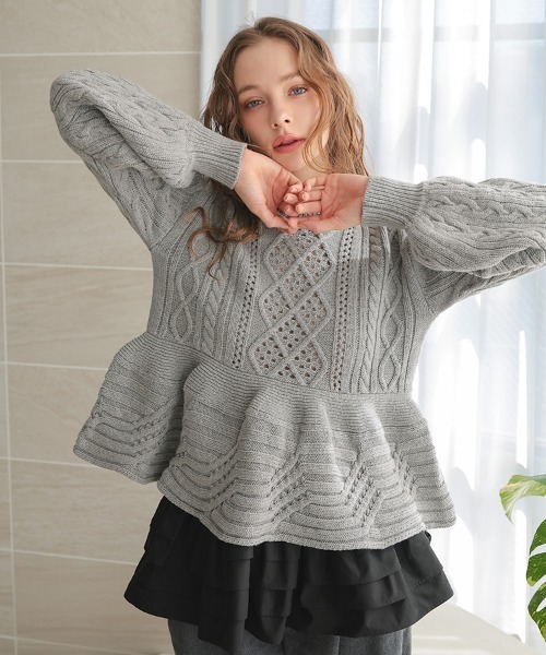 DONOBAN（ドノバン）の「ケーブルフレアニット（ニット/セーター・レディース・ブラック/グレー/ホワイト/ブラウン・ONE SIZE）」の11枚目の写真