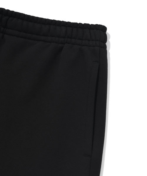 COVERNAT(カバーナット)の「Cロゴスウェットショーツブラック(その他パンツ・レディース・その他・LARGE/MEDIUM/SMALL/X-LARGE/X-SMALL)」の5枚目の写真