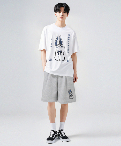 GRANFINNY(グランフィニ)の「ラビットオーバーサイズ半袖Tシャツ-ホワイト(Tシャツ/カットソー・レディース・ホワイト・X-LARGE/LARGE/MEDIUM)」の4枚目の写真