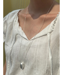 DENU（デヌ）の「Dew Orb Necklace（ネックレス）」